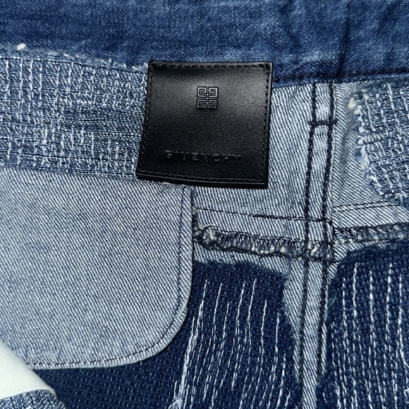 GIVENCHY Jeans. Brand New. Never Worn. - Picture 11 of 12